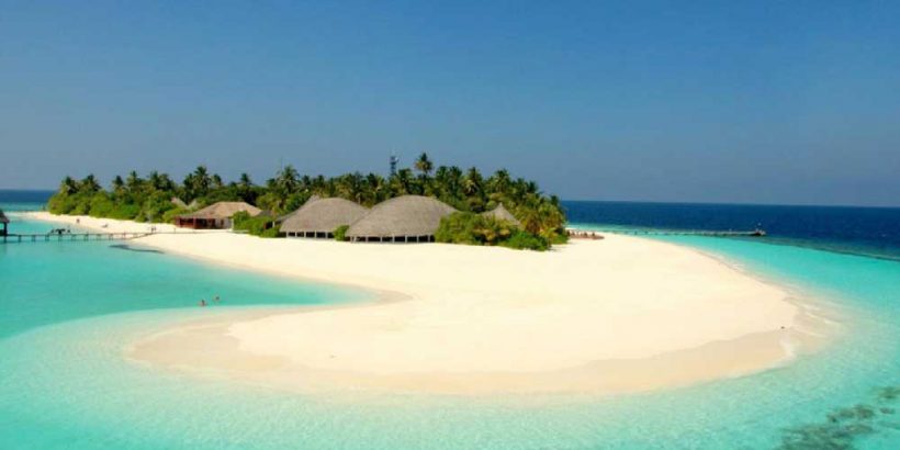 ANGAGA-ISLAND-2