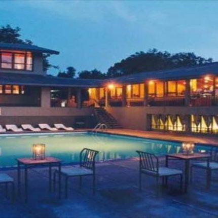 Girithale Hotel